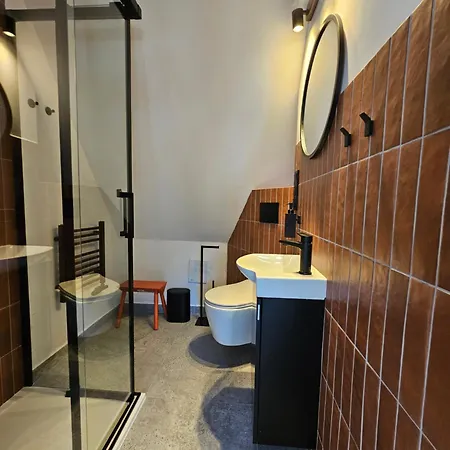 Widokowy Dom W Dolinie بيت للعطل شتوروك