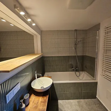 Widokowy Dom W Dolinie بيت للعطل *