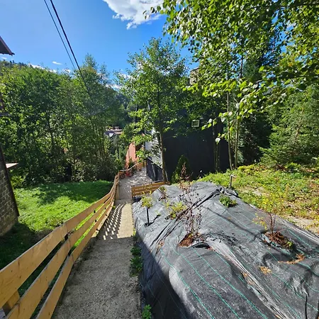 بيت للعطل Widokowy Dom W Dolinie شتوروك