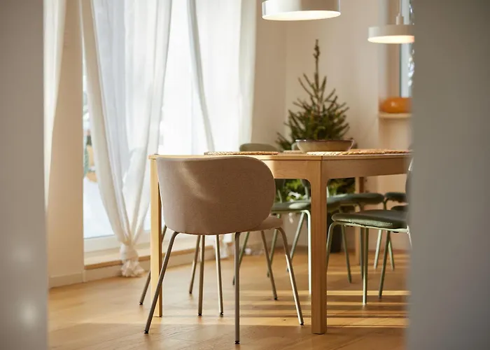 Widokowy Dom W Dolinie 什切尔克