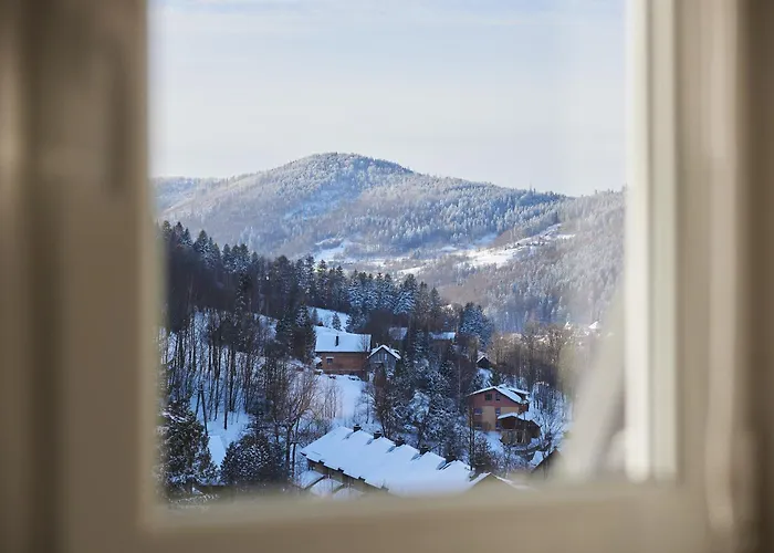 Widokowy Dom W Dolinie 度假居 *