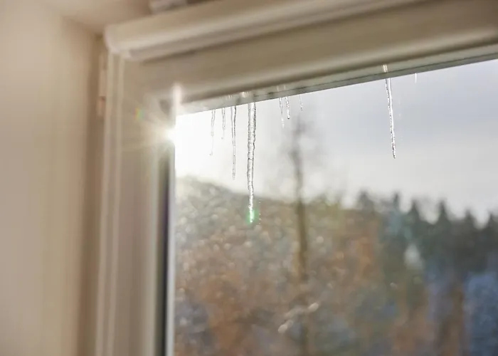 Widokowy Dom W Dolinie בית נופש שצ'צ'ירק